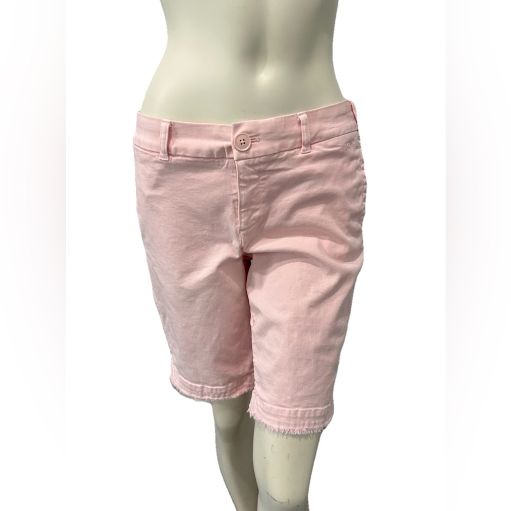 ECRU Designed In New York Bermuda Denim Shorts Women’s 6 Pink Distressed Hem